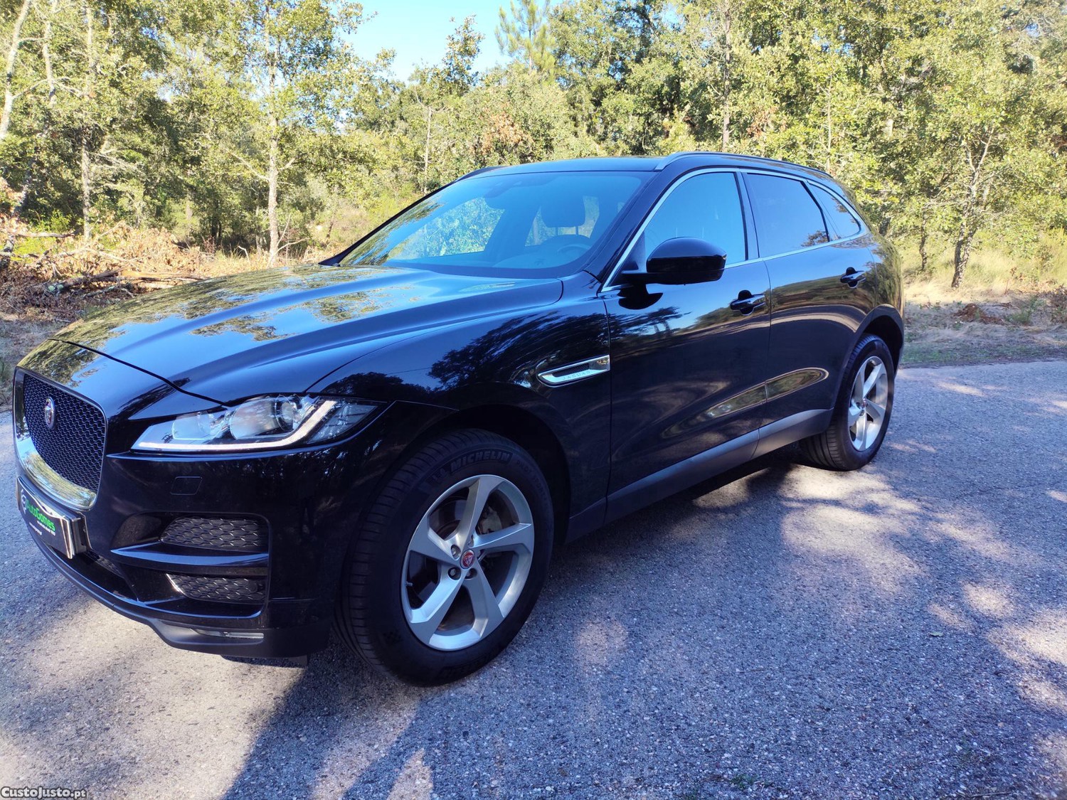 Jaguar F-Pace 2.0 i4D Prestige AWD Aut. — fotografia 8