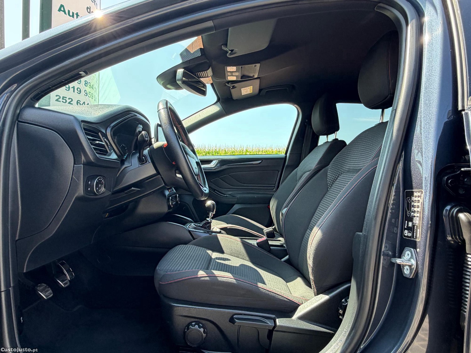 Ford Focus SW 1.0 Ecoboost MHEV St-line 125cv — fotografia 3