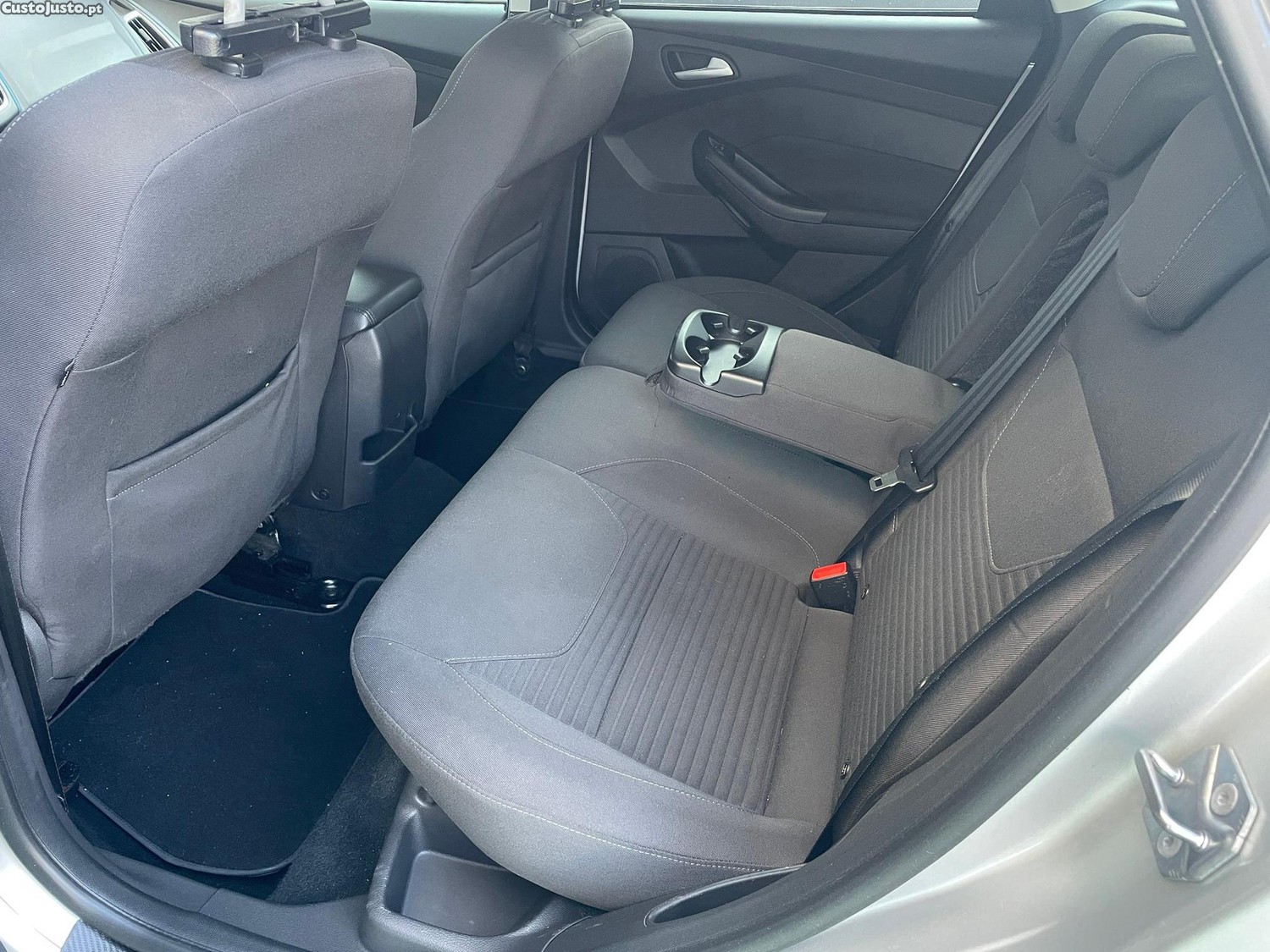 Ford Focus SW 1.5 TDCi Trend+ — fotografia 12