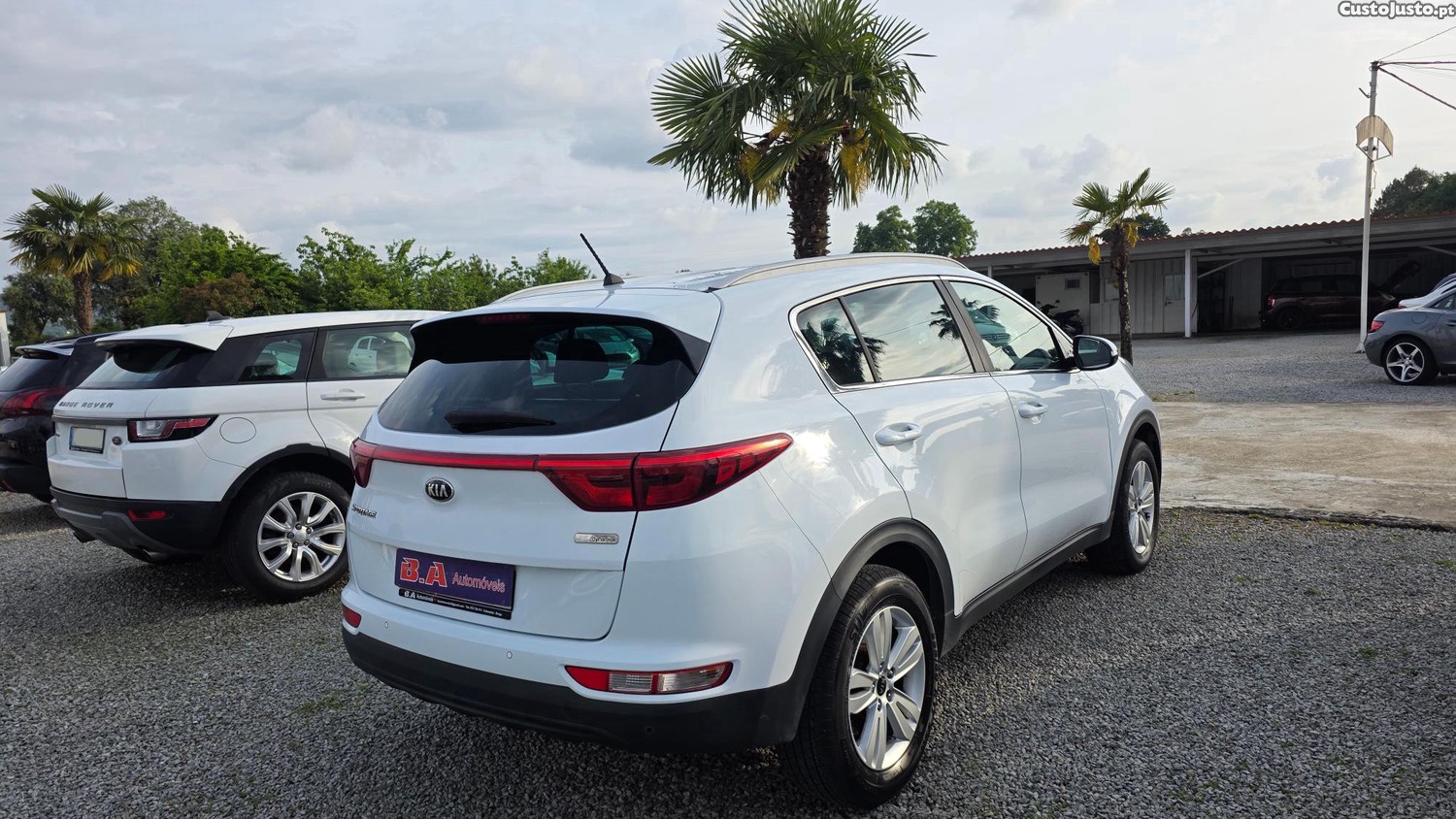 Kia Sportage 1.6 GDI 132cv — fotografia 10