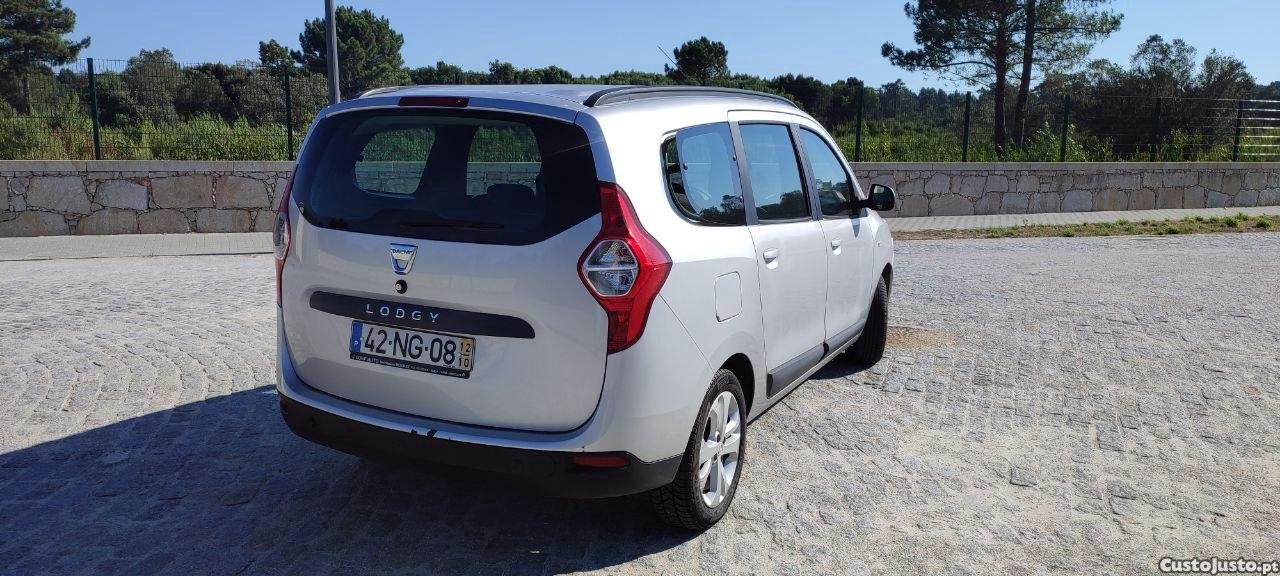 Dacia Lodgy 7 lugares — fotografia 6