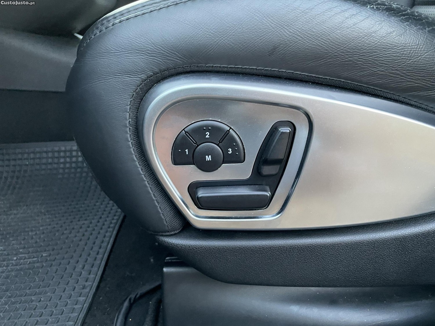 Mercedes-Benz R 350 4 MATIC 265cv AMG — fotografia 3