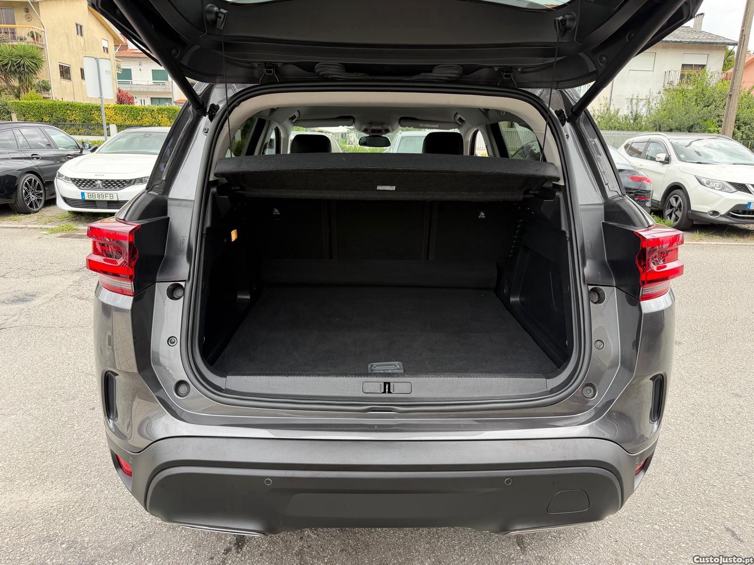 Citroën C5 Aircross 1.6 Hybrid Shine e-EAT8 — fotografia 14