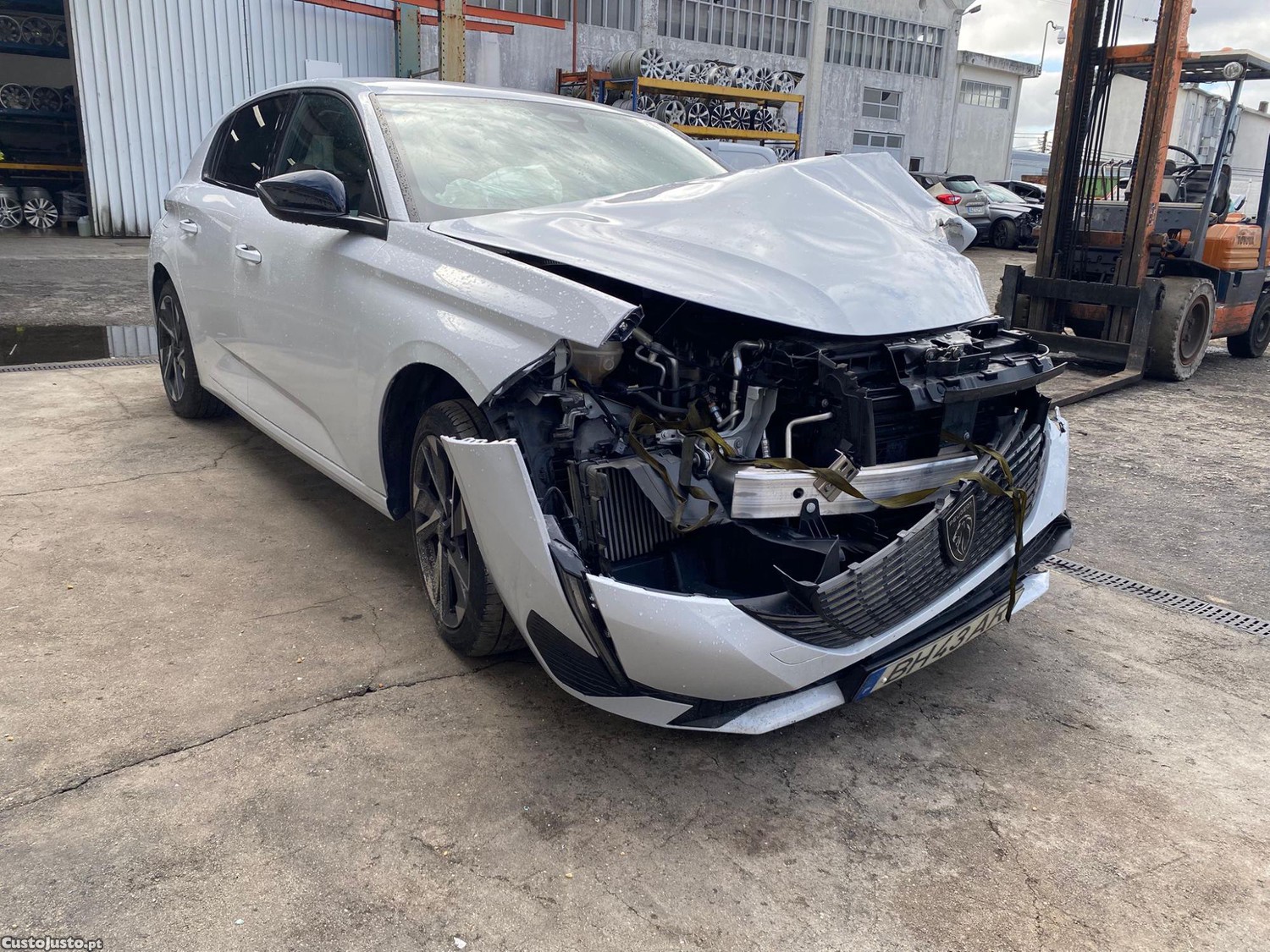 Peugeot 308 III 1.2 Puretech 130 | 2024 | 25.516 Km - 24 foto 3