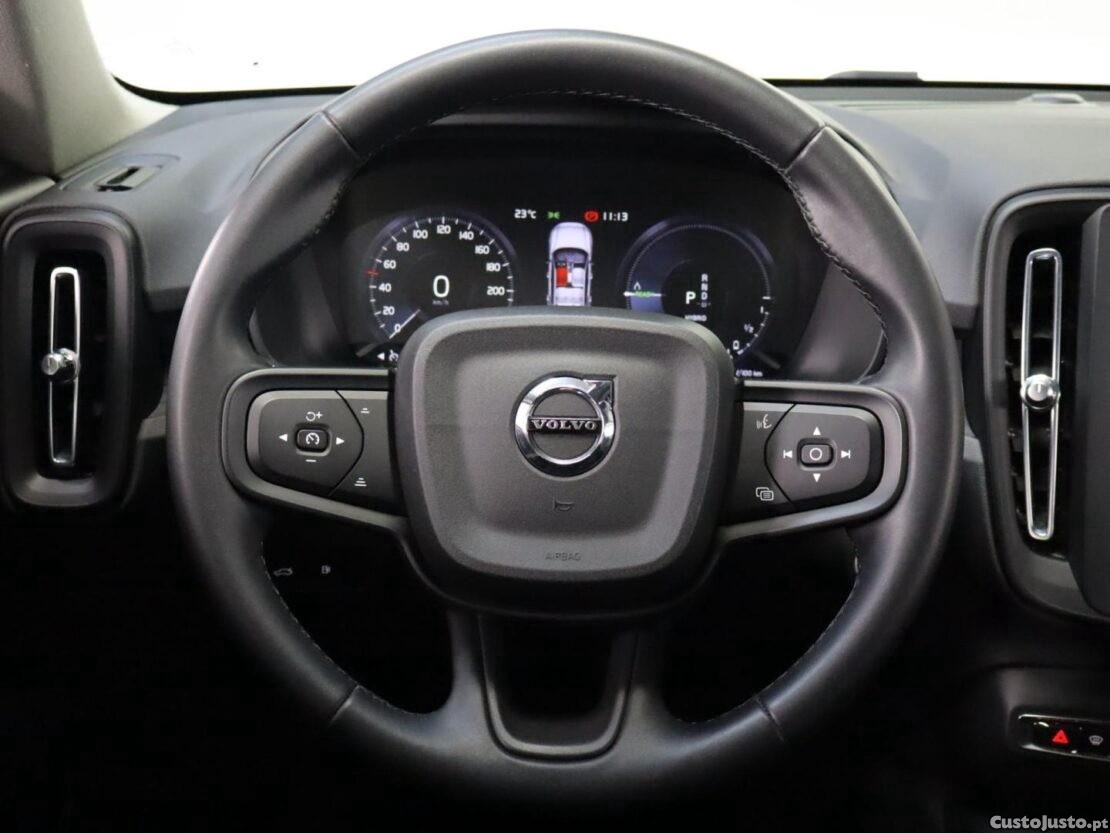 Volvo XC 40 1.5 T4 PHEV Essential — fotografia 13