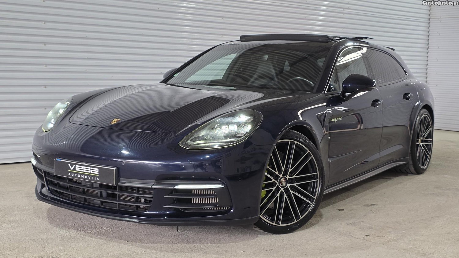 Porsche Panamera 4 E-Hybrid Platinum Edition — fotografia 23