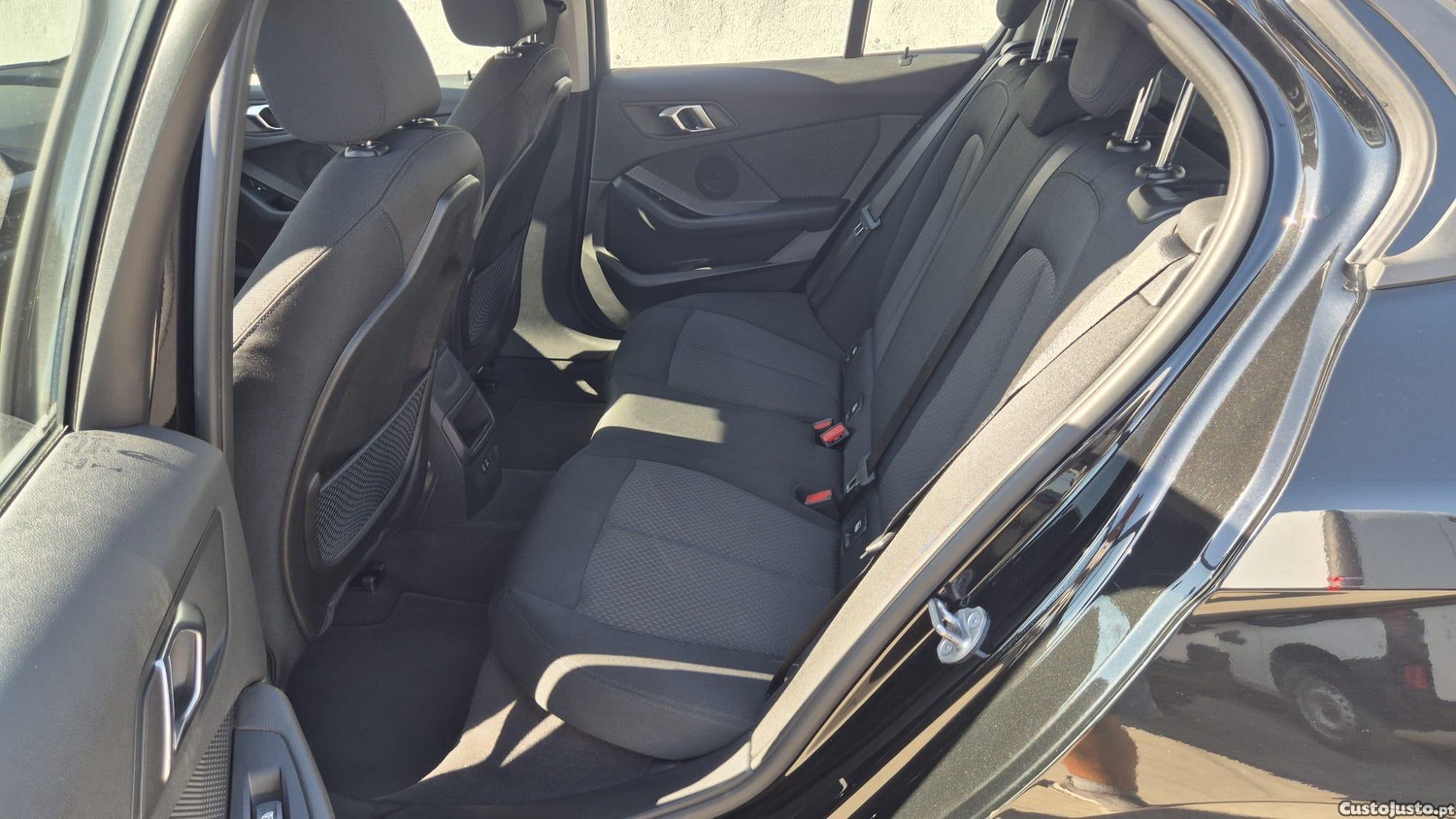 BMW 116 IAdvantage — fotografia 3