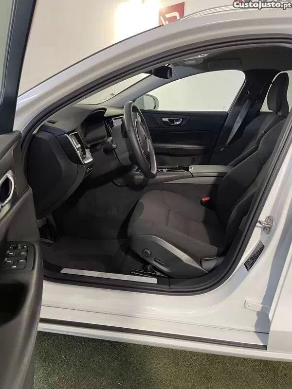 Volvo V60 2.0 t6 awd te inscription — fotografia 19