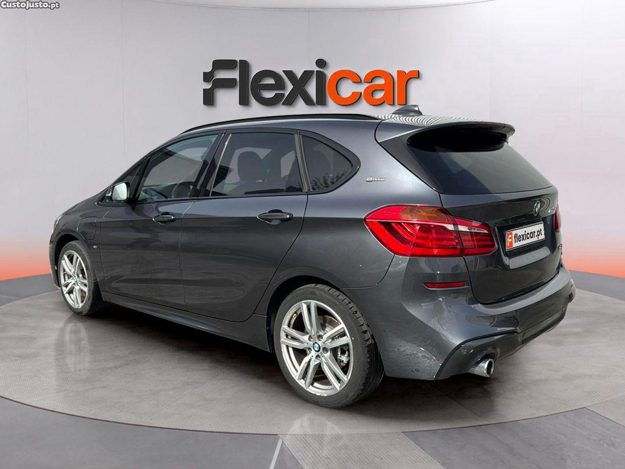 BMW 225 Active Tourer XE Pack M — fotografia 19