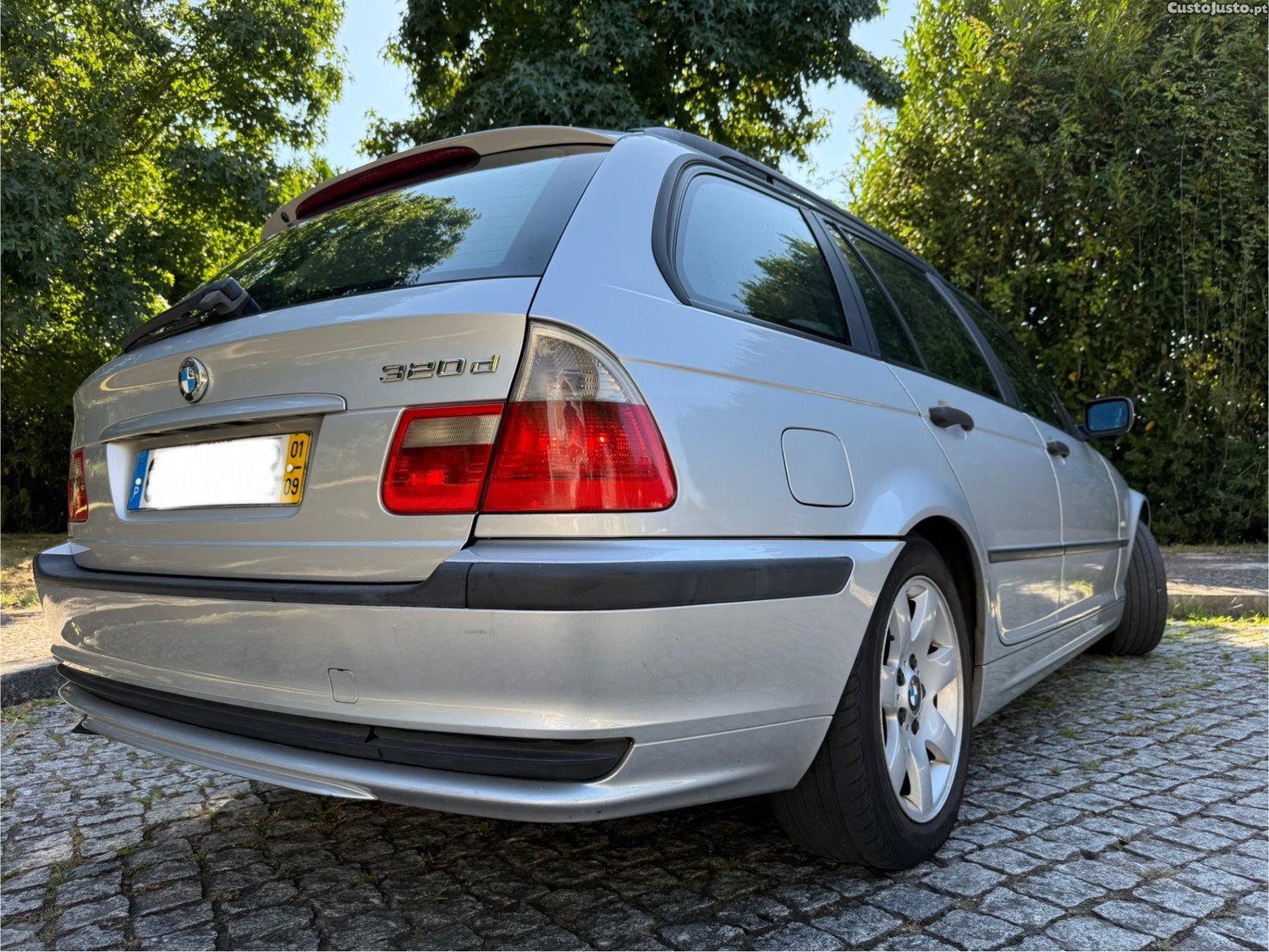 BMW 320 D Touring — fotografia 6