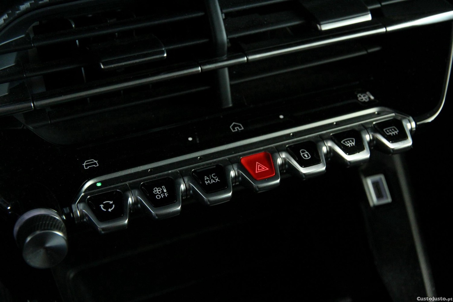 Peugeot 208 1.2 PureTech Active — fotografia 11