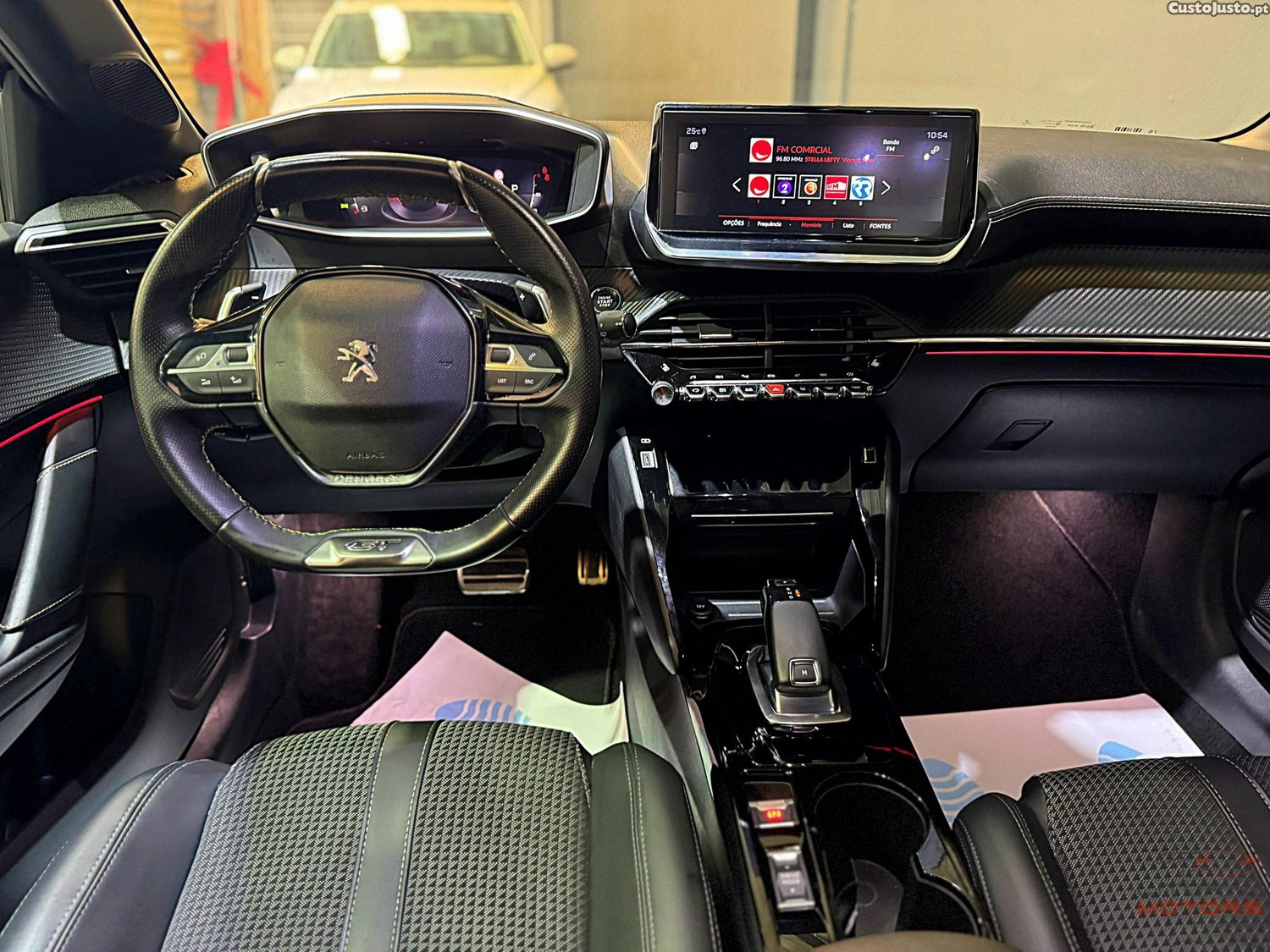 Peugeot 208 1.2 PureTech GT Line EAT8 — fotografia 7