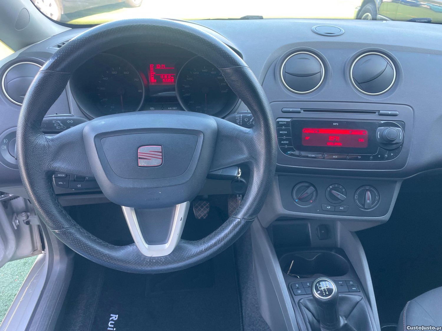 SEAT Ibiza Style — fotografia 4