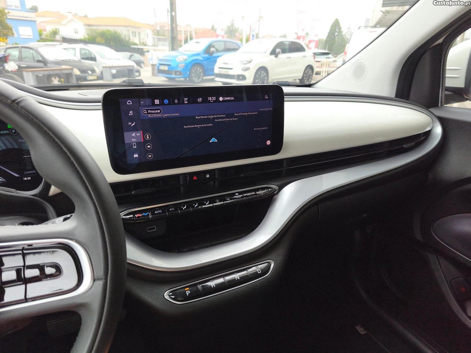Fiat 500 e Icon 42kwh 118cv Nac IVA Dedutivel — fotografia 11