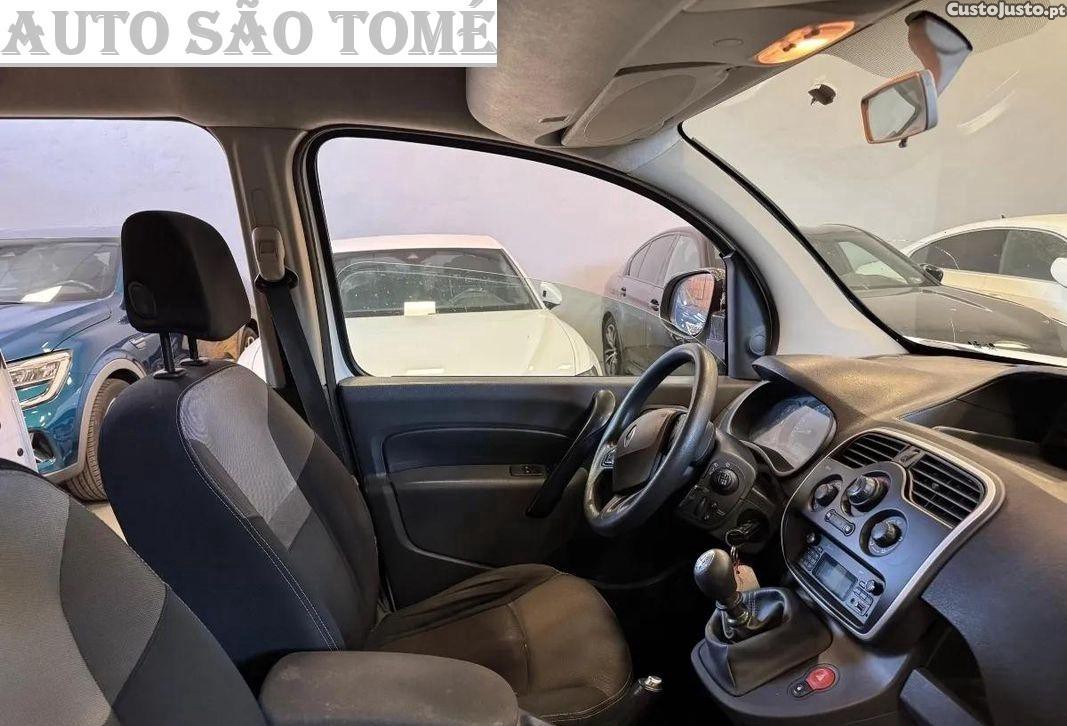 Renault Kangoo 1.5 Mobilidade Reduzida — fotografia 3
