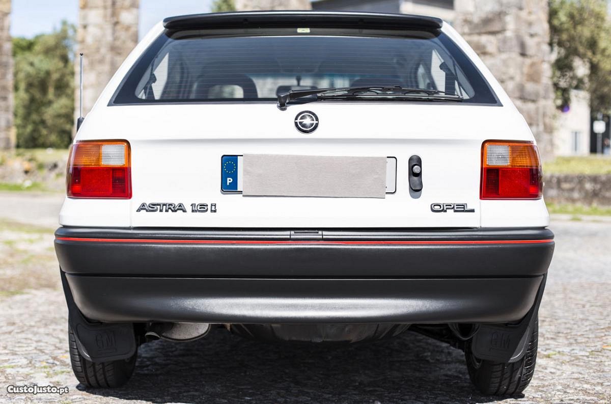 Opel Astra GT 1.6i 3P. (Certificado Museu do Caramulo) - 93 — photo 5
