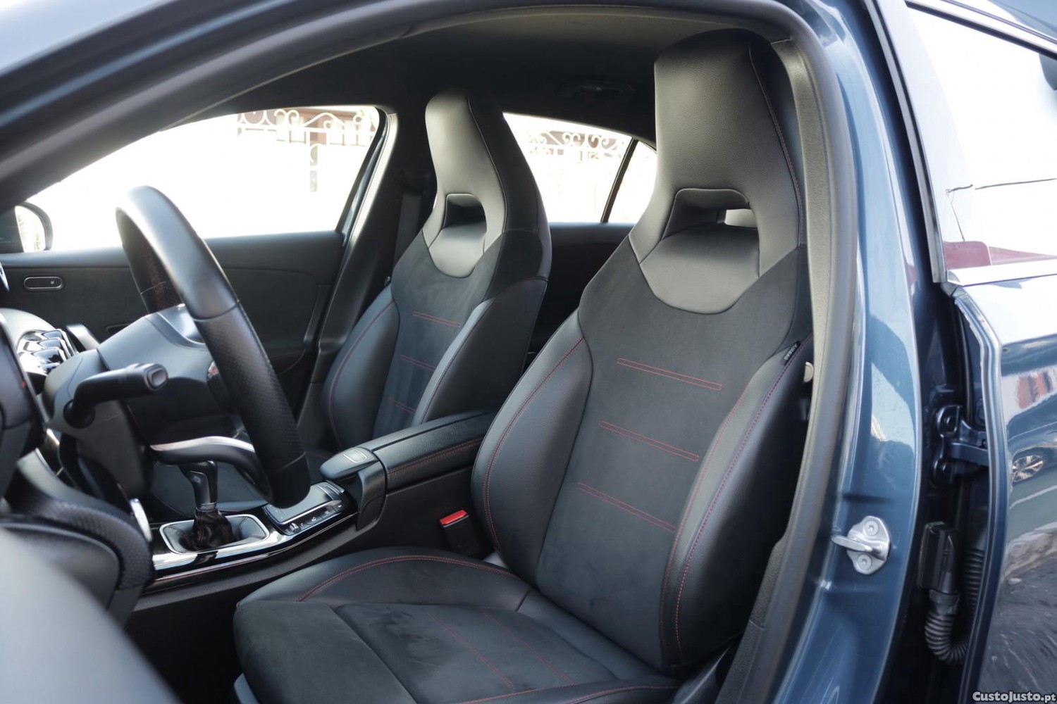 Mercedes-Benz A 180 d AMG Line 2.0 116cv — fotografia 39