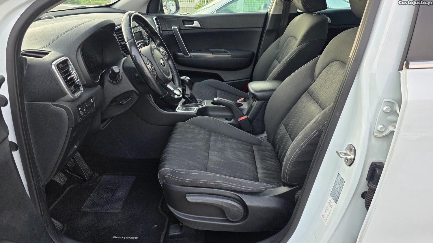 Kia Sportage 1.6 GDI 132cv — fotografia 7