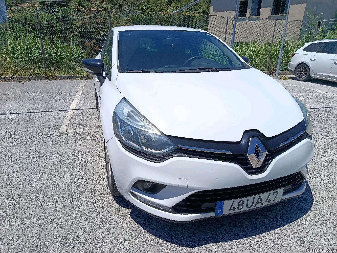 Renault Clio 0.9 TCE Limited — fotografia 9