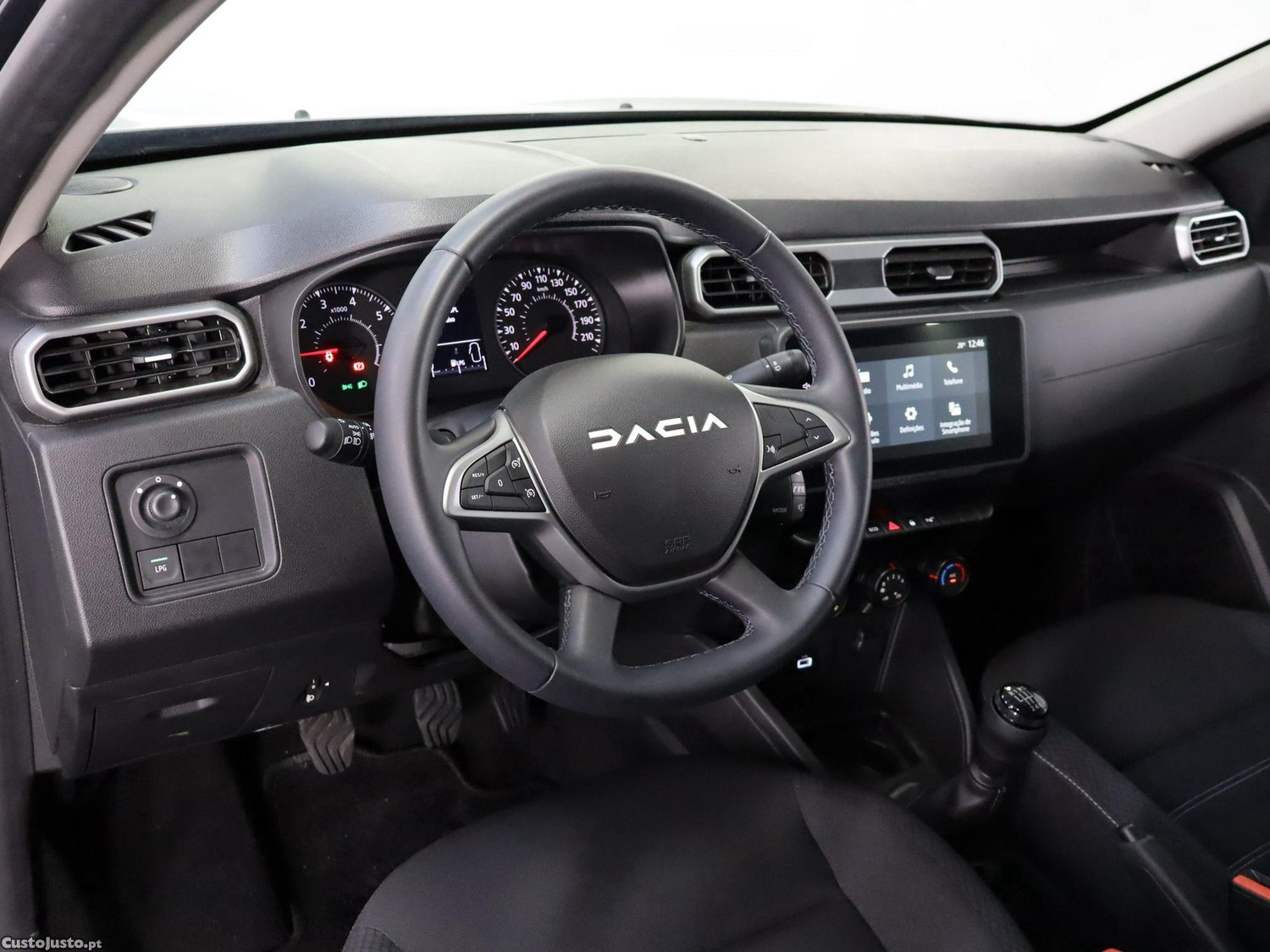 Dacia Duster 1.0 TCe ECO-G Essential Bi-Fuel — fotografia 11