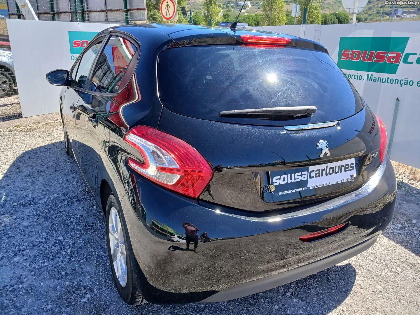 Peugeot 208 1.2 vti active — fotografia 13