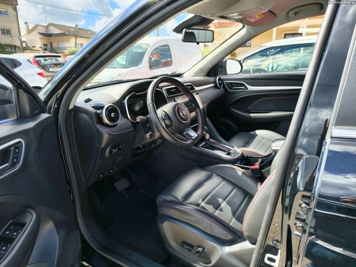 MG ZS 1.0 T-GDI (2023) — fotografia 8