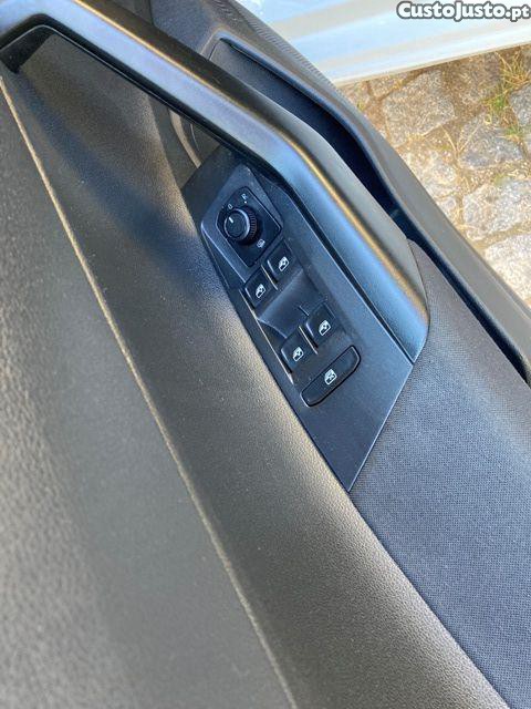 Volkswagen Polo 1.0 Confortline — fotografia 7