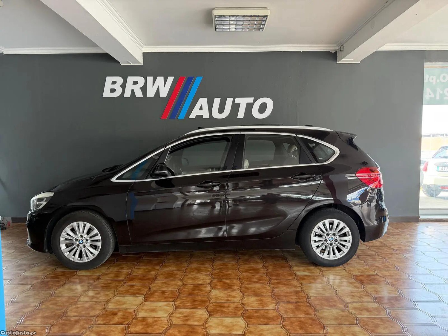 BMW 216 Active Tourer d Line Luxury — fotografia 16