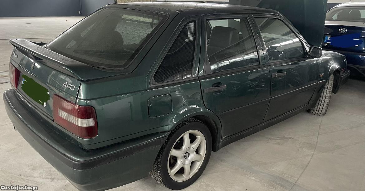 Volvo 440 turbo — fotografia 8