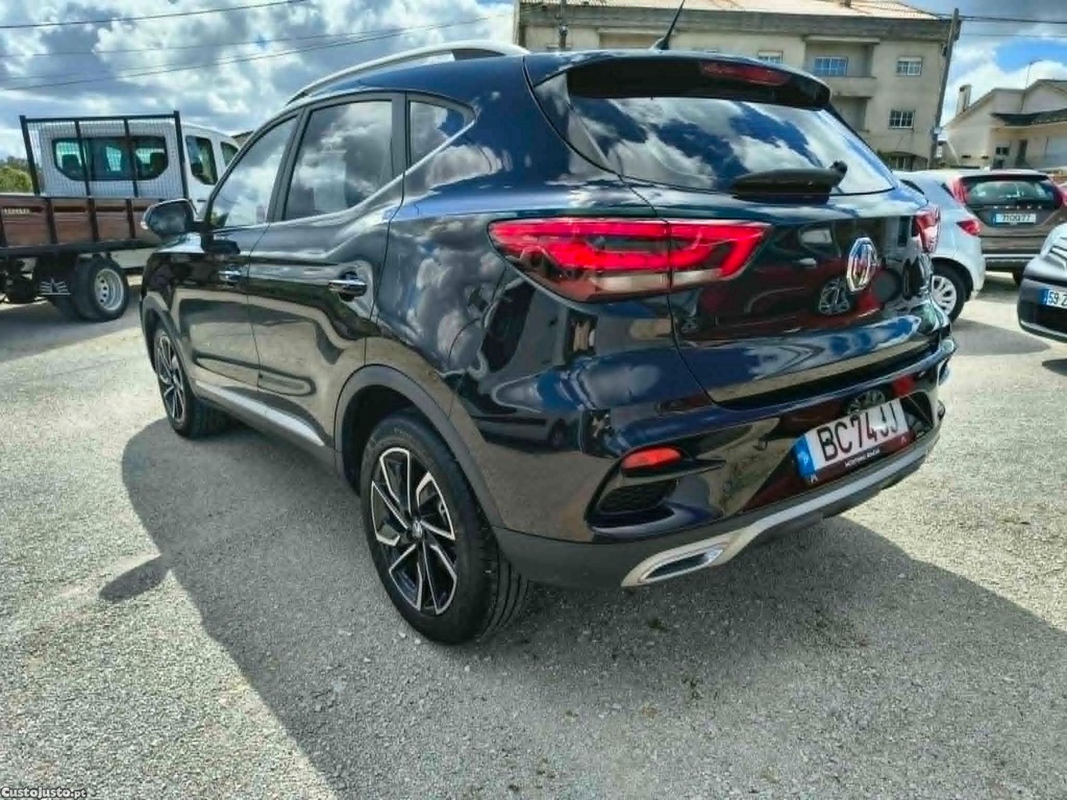 MG ZS 1.0 T-GDI (2023) — fotografia 11