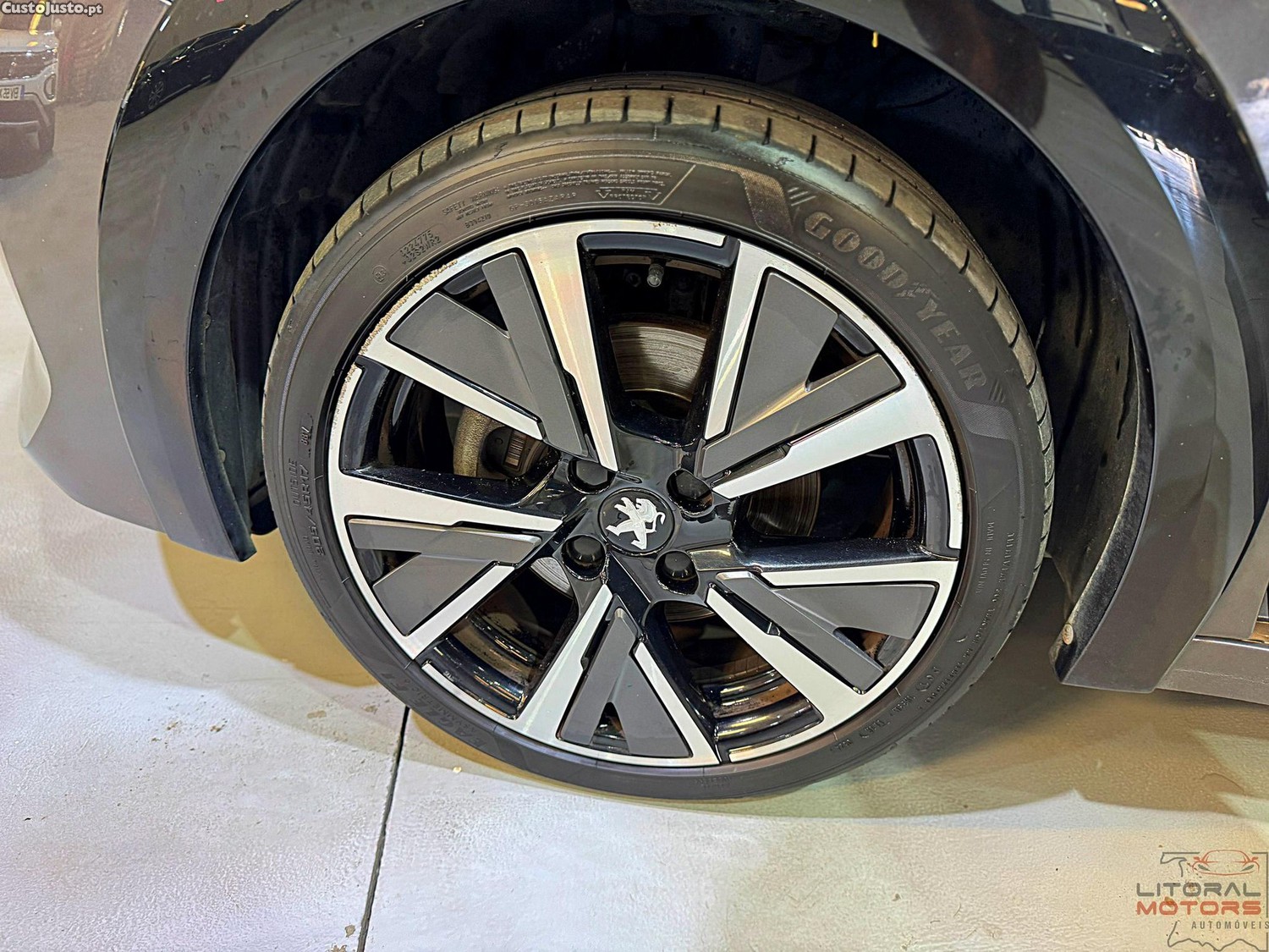 Peugeot 208 1.2 PureTech GT Line EAT8 — fotografia 14