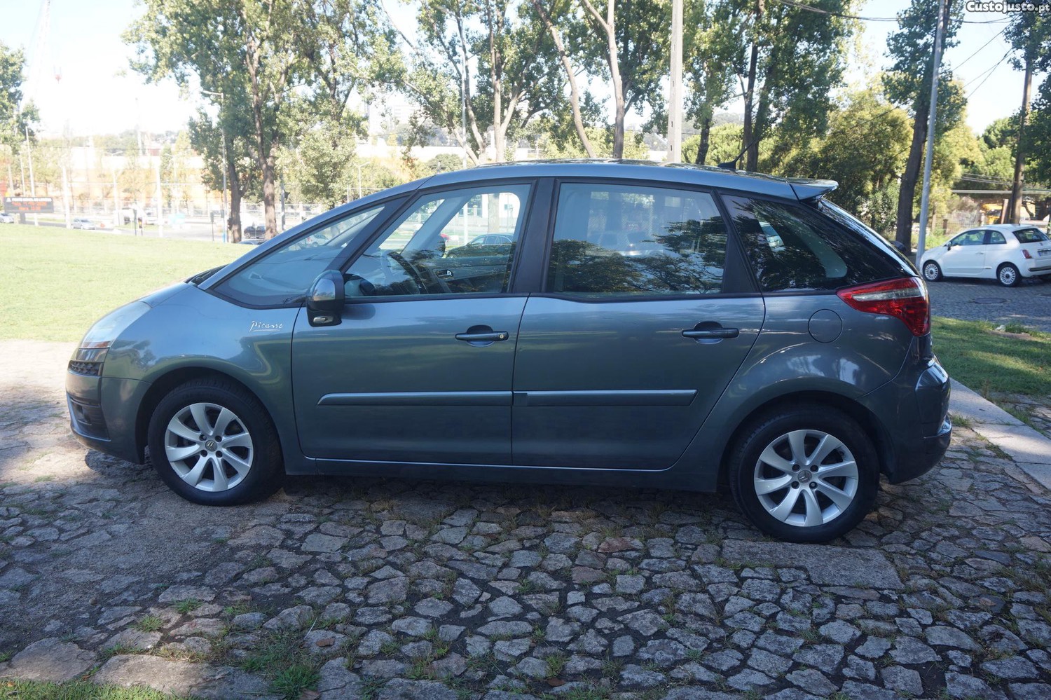 Citroën C4 Picasso — photo 5