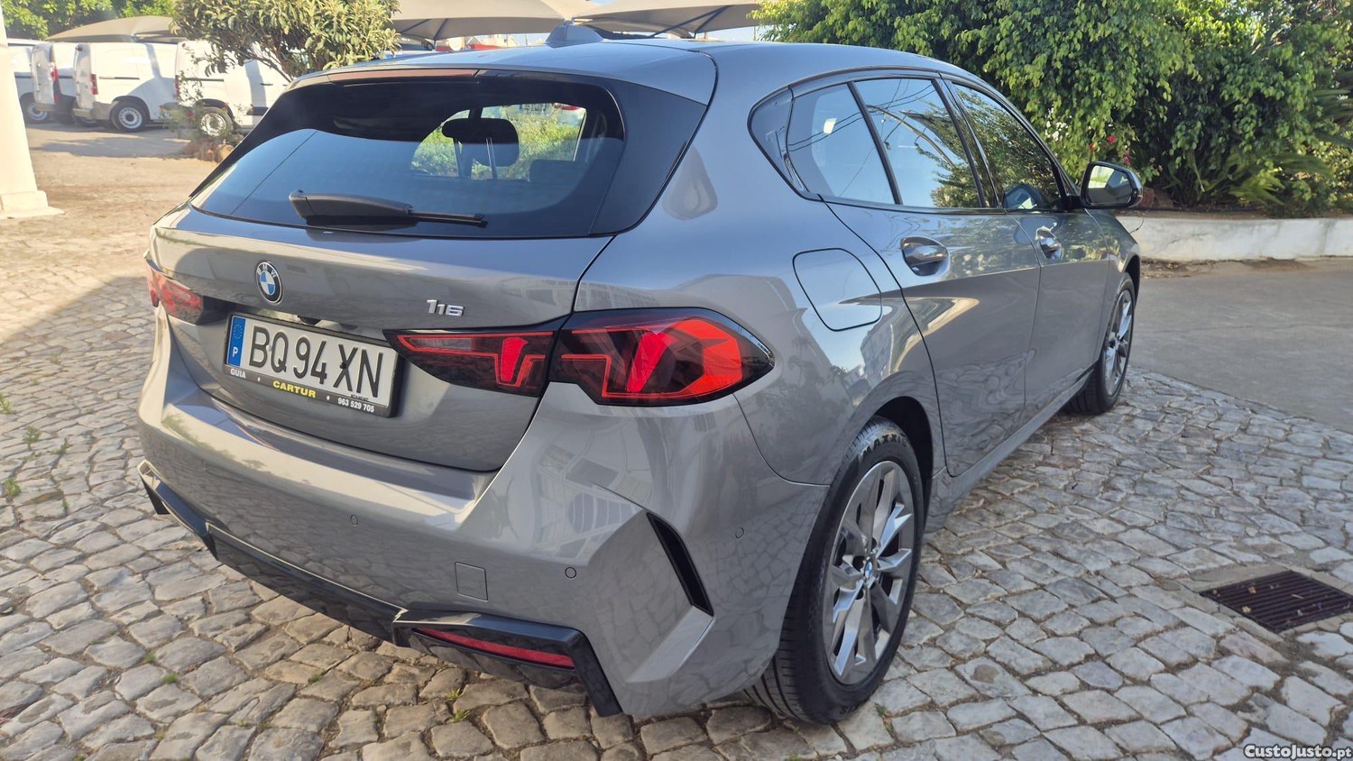 BMW 116 Standard — fotografia 18