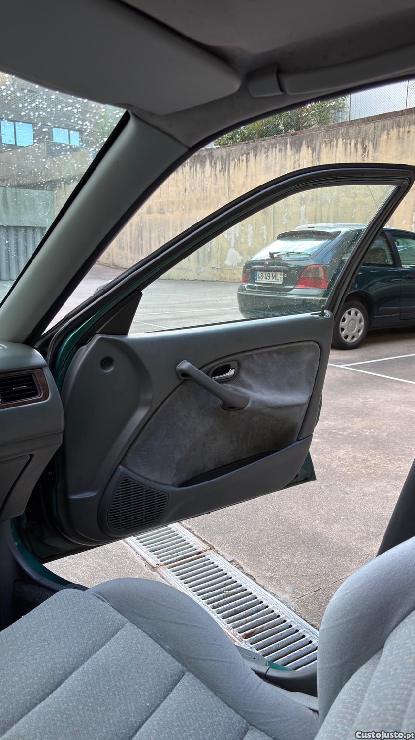Honda Civic 1.4 Sedan — fotografia 7