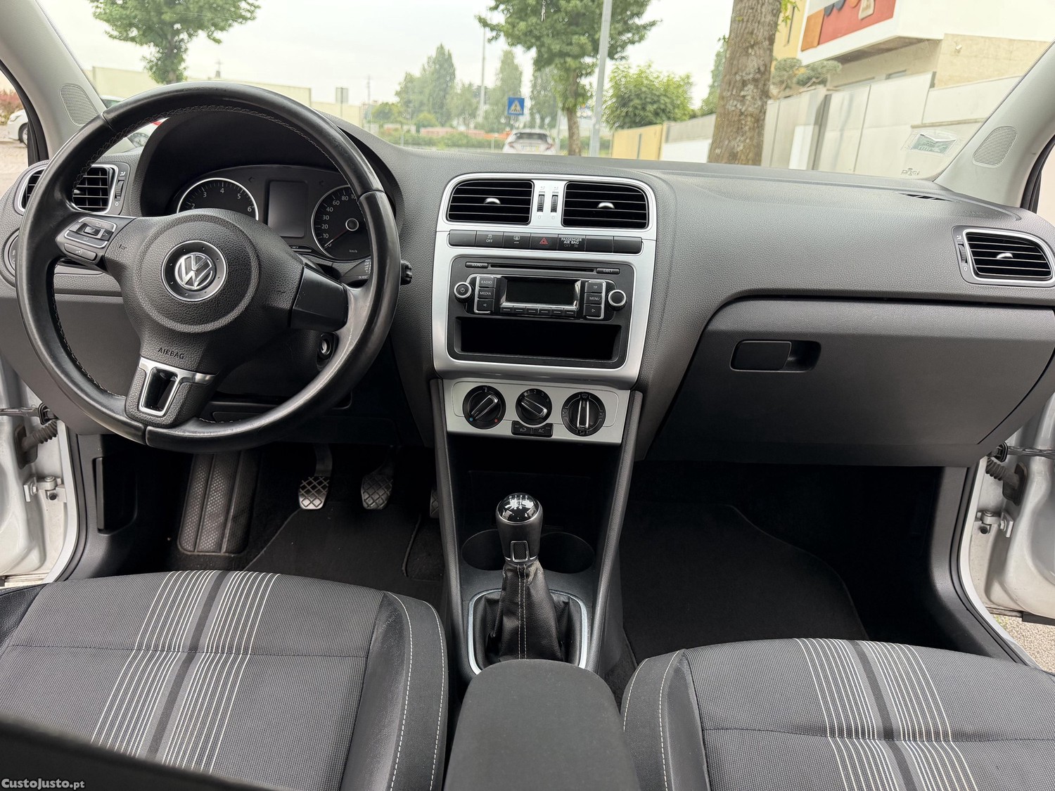 Volkswagen Polo 1.2 Versão Match — fotografia 6