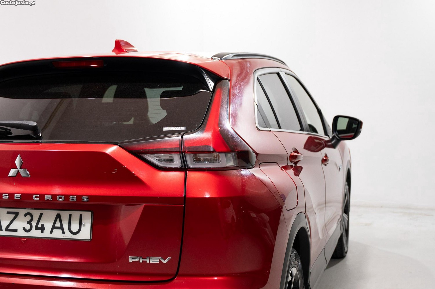 Mitsubishi Eclipse Cross 2.4 PHEV eMotion — fotografia 23