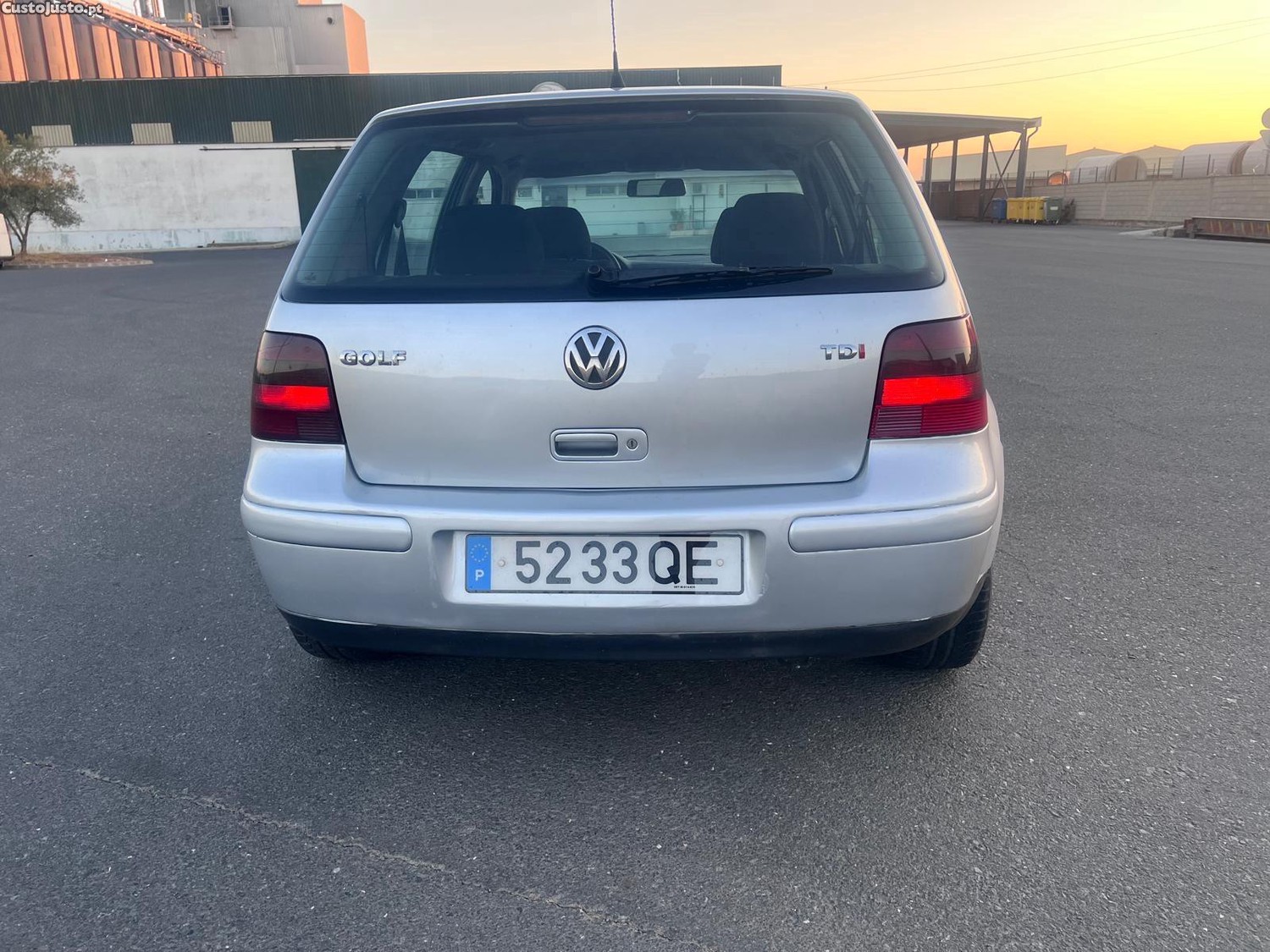 Volkswagen Golf 1.9 TDI 110cv — fotografia 8