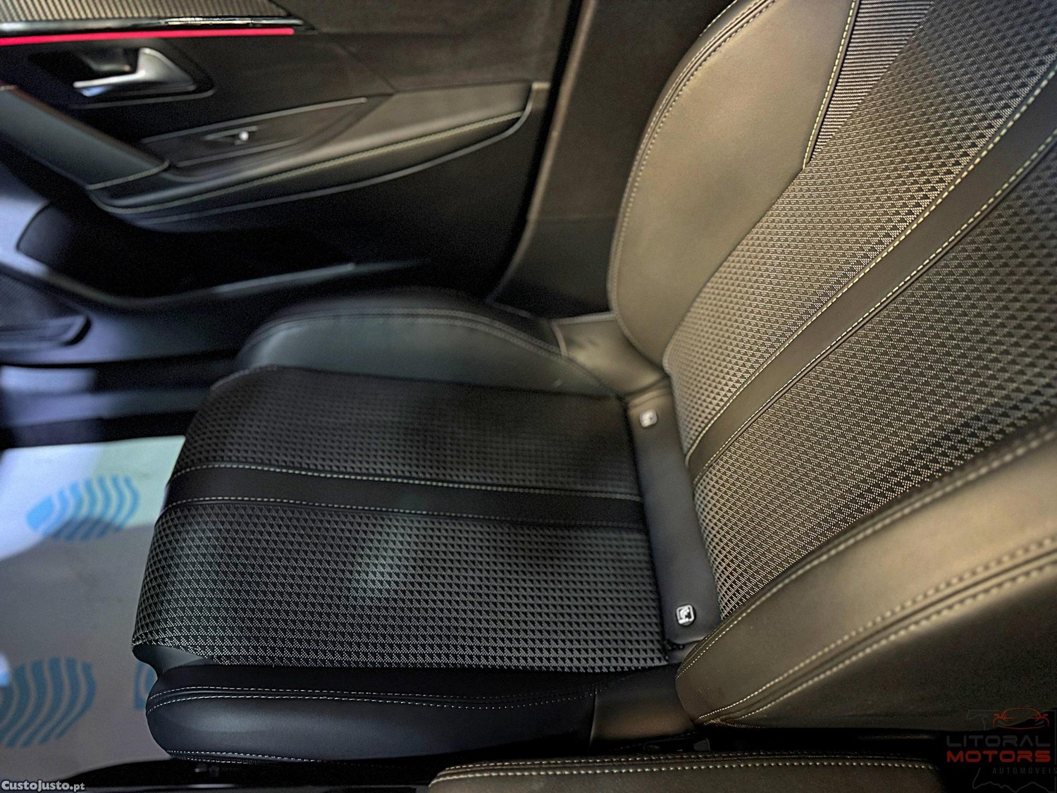 Peugeot 208 1.2 PureTech GT Line EAT8 — fotografia 6
