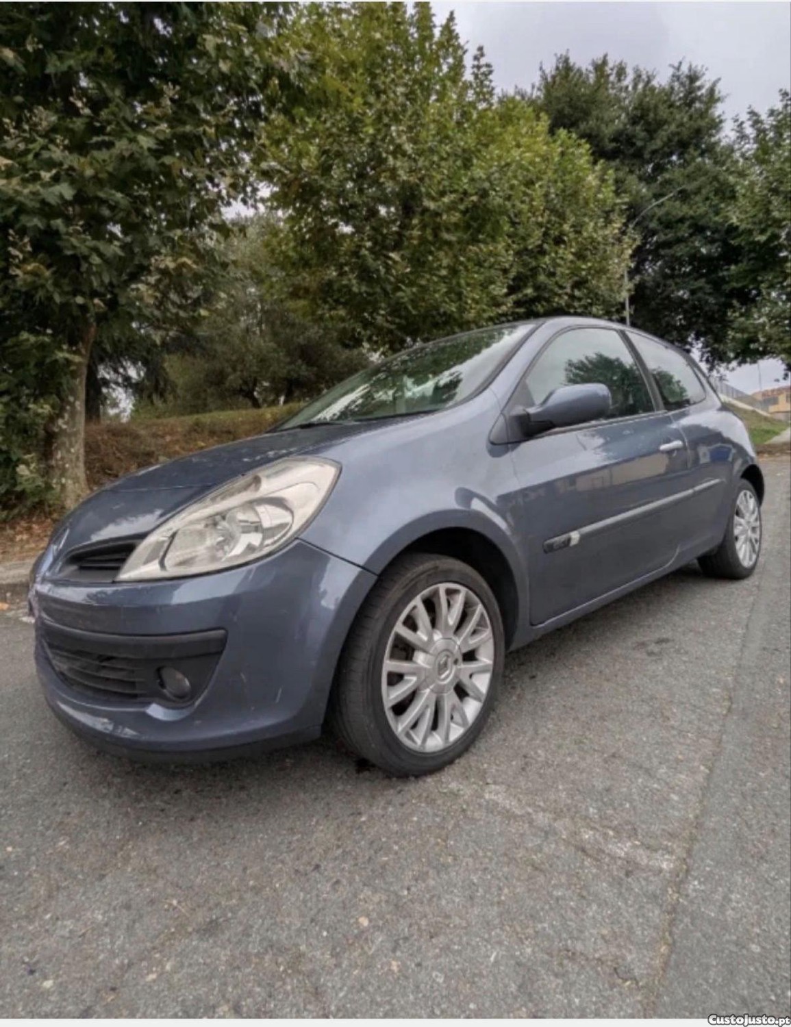 Renault Clio 1.2 16V Confort — fotografia 5