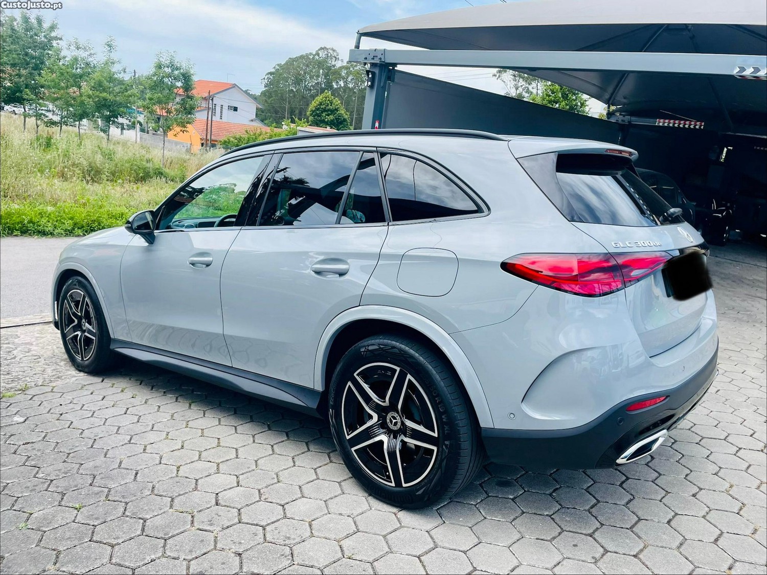 Mercedes-Benz GLC 300 de 4Matic — fotografia 11