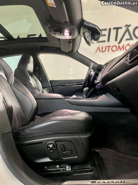 Maserati Levante 3.0 v6 — fotografia 35