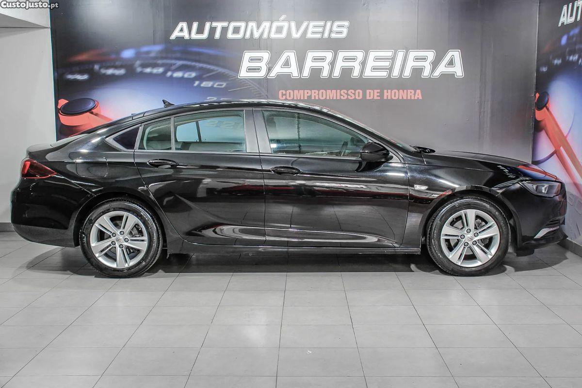 Opel Insignia 1.6 CDTi Business Edition — fotografia 11