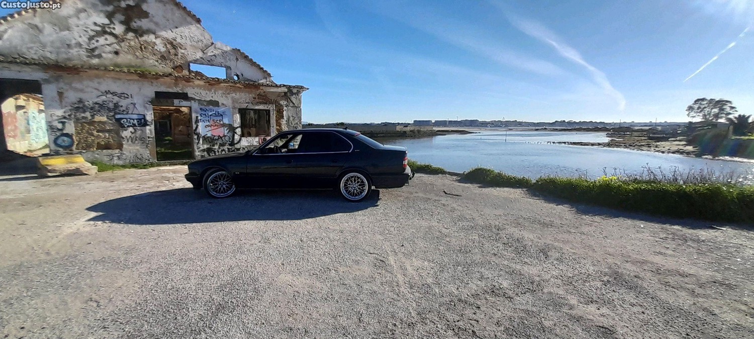 BMW 525 tds — fotografia 2