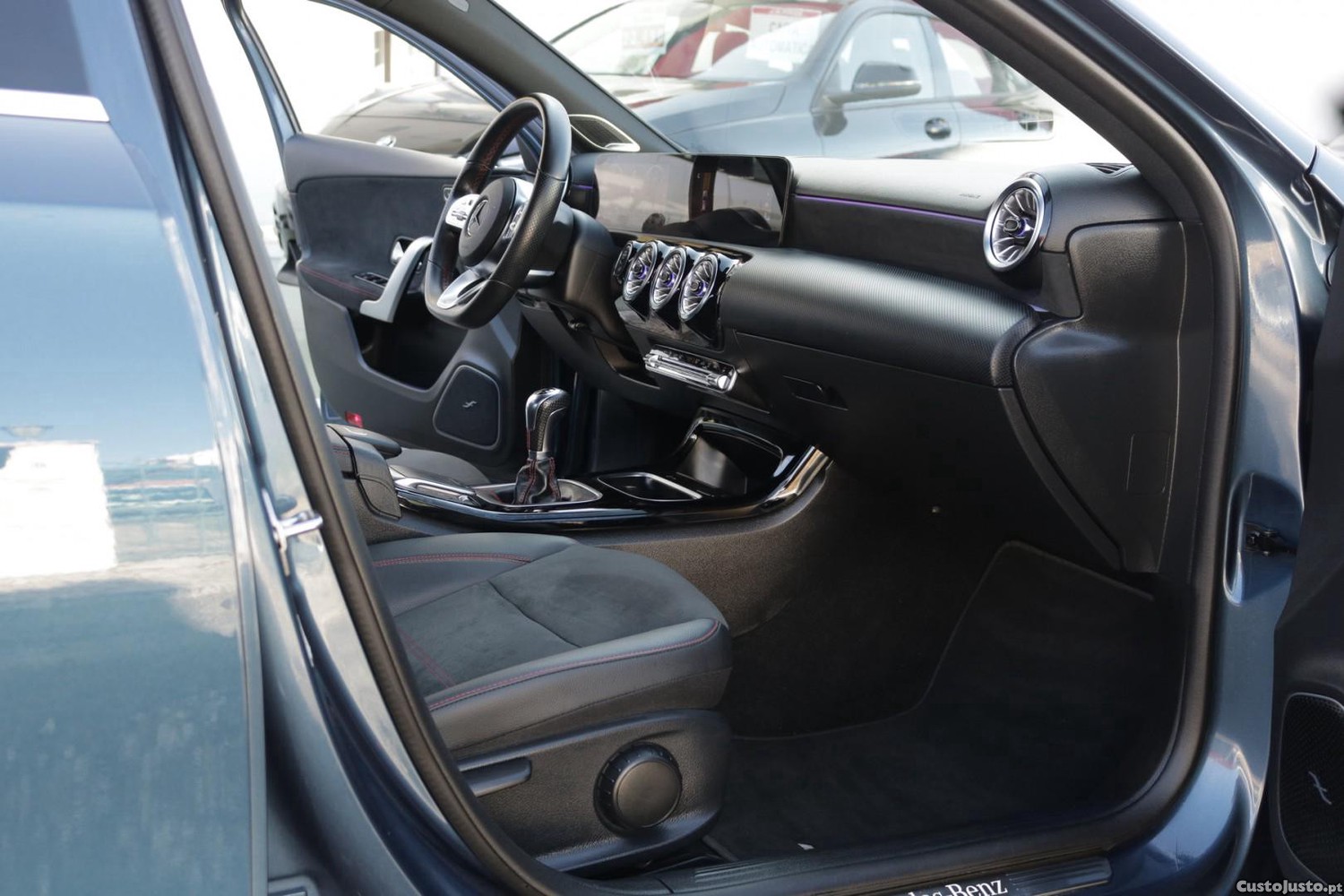 Mercedes-Benz A 180 d AMG Line 2.0 116cv — fotografia 38