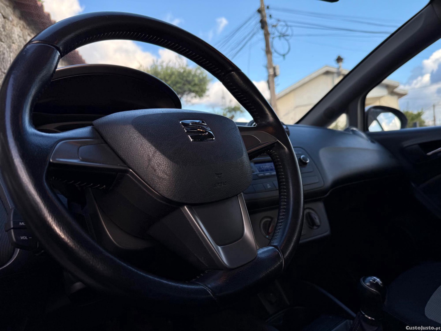 SEAT Ibiza 1.2 — fotografia 3