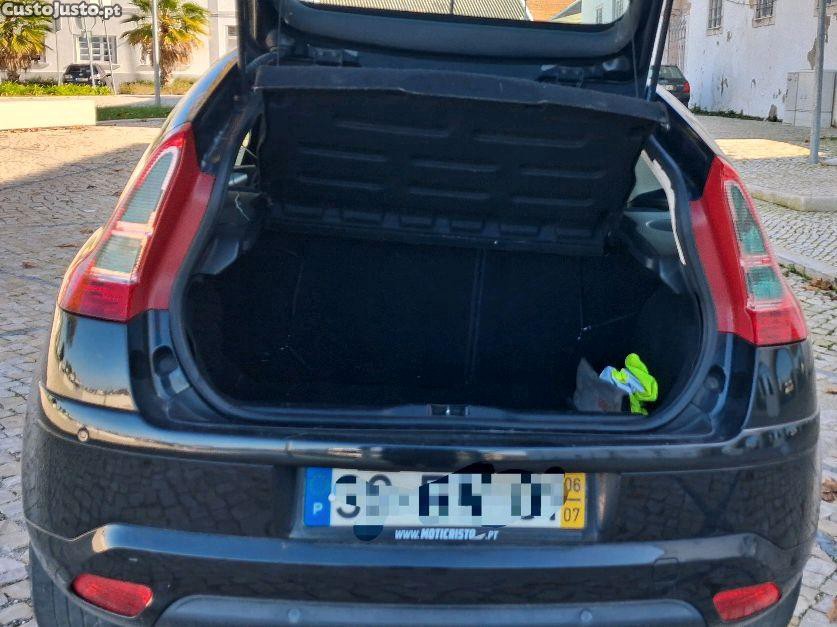 Citroën C4 Coupe — fotografia 5
