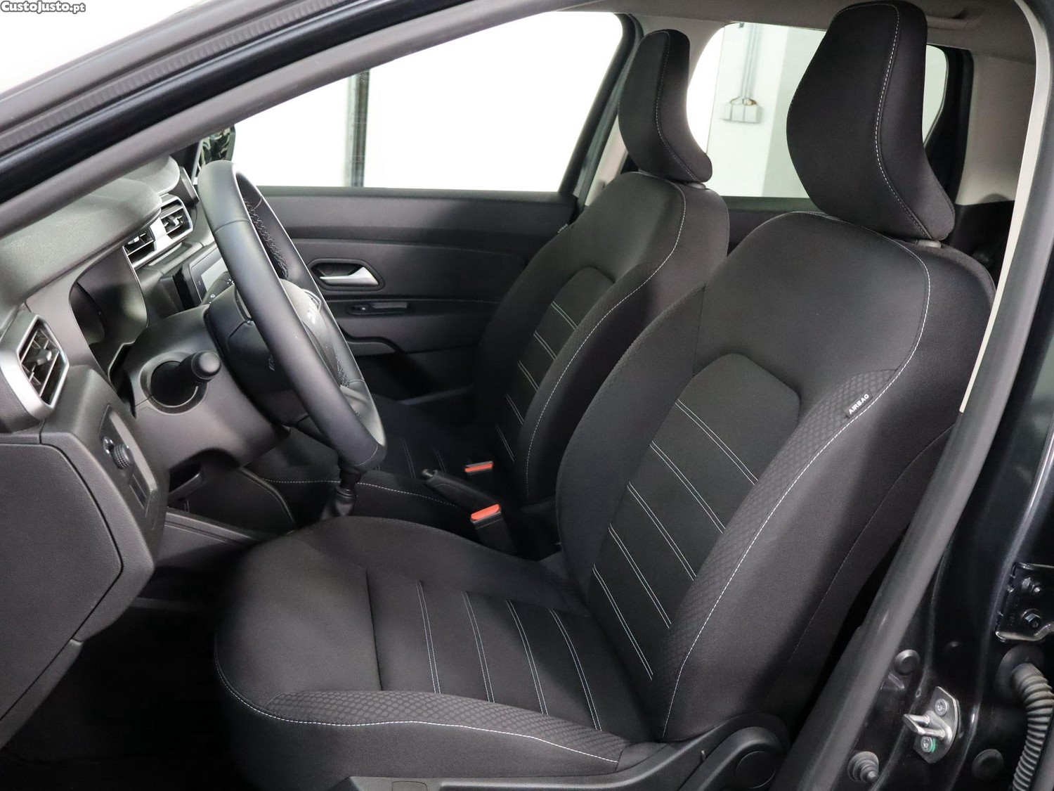 Dacia Duster 1.0 TCe ECO-G Essential Bi-Fuel — fotografia 10