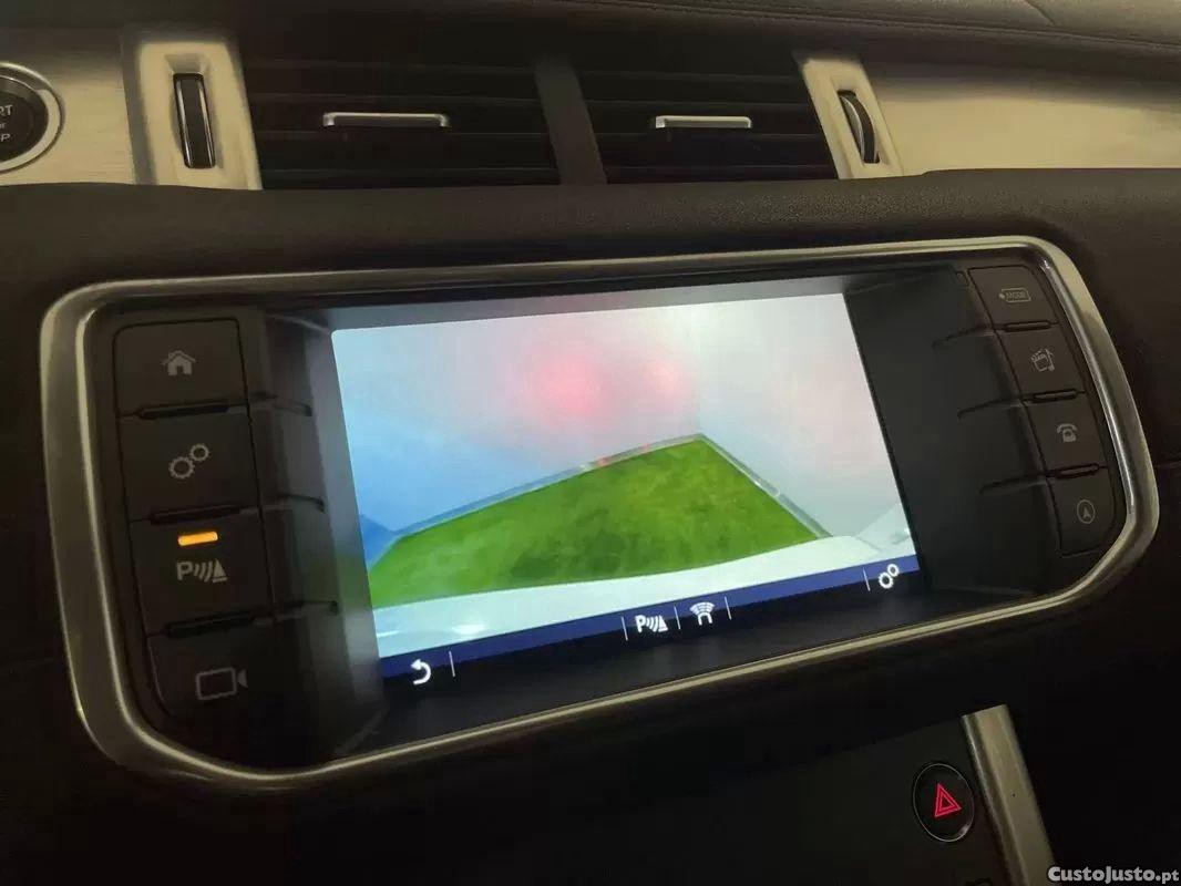 Land Rover Evoque 2.0 d150 — fotografia 12
