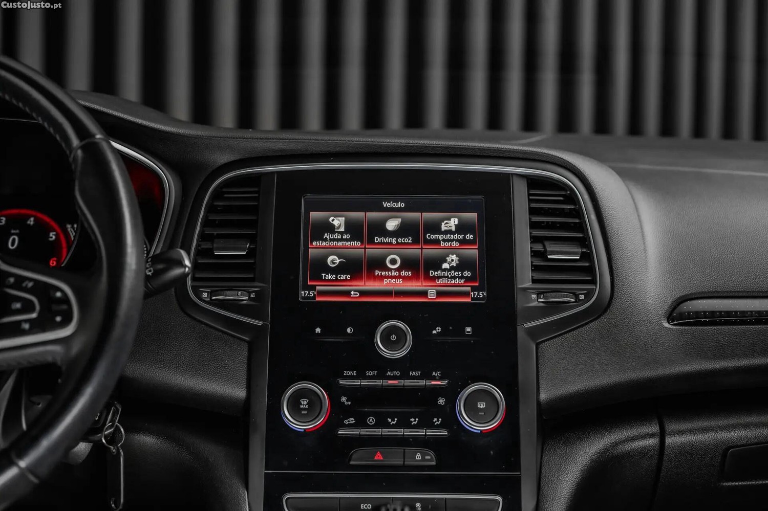 Renault Mégane 1.2 TCE Zen — fotografia 8