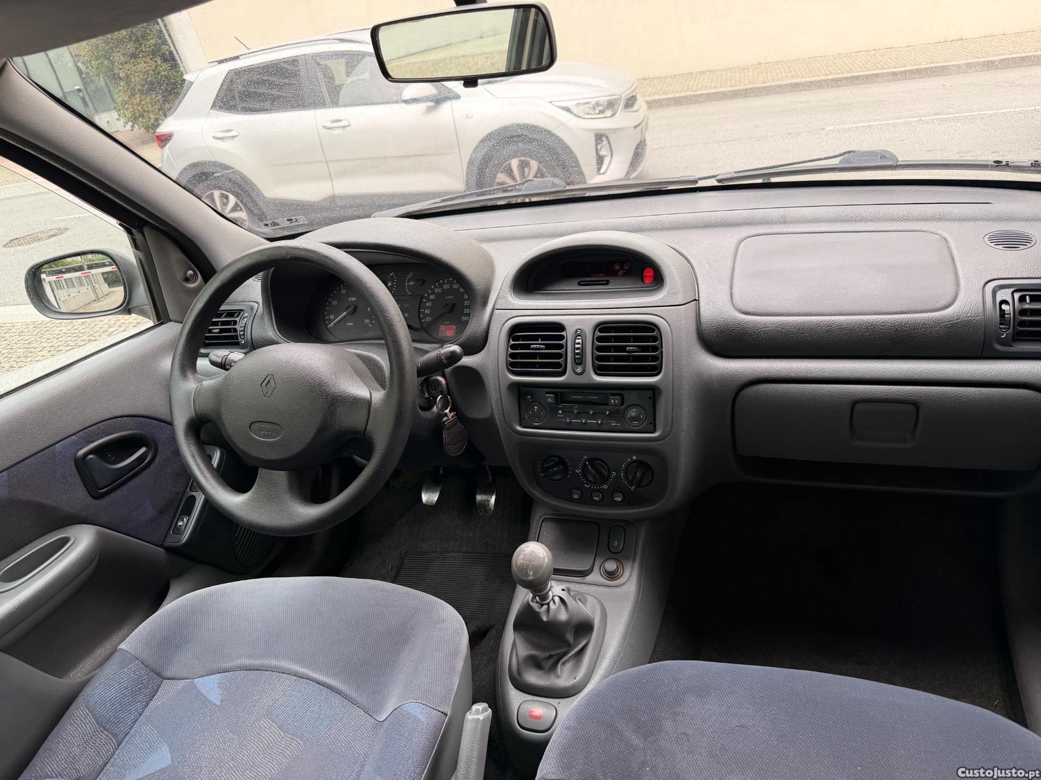 Renault Clio 1.2 Extreme 16 V — fotografia 3